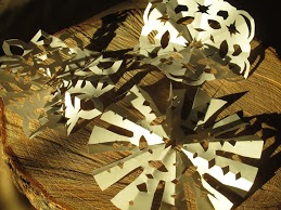 kirigami snowflake